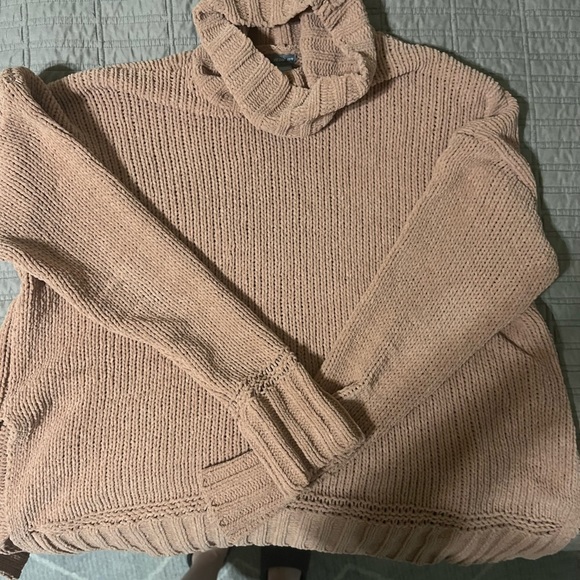 Aerie sweatshirt - Picture 1 of 2